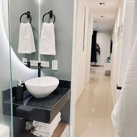 Apartamento Espanola 2b Dream 2bed 1ba Cartagena